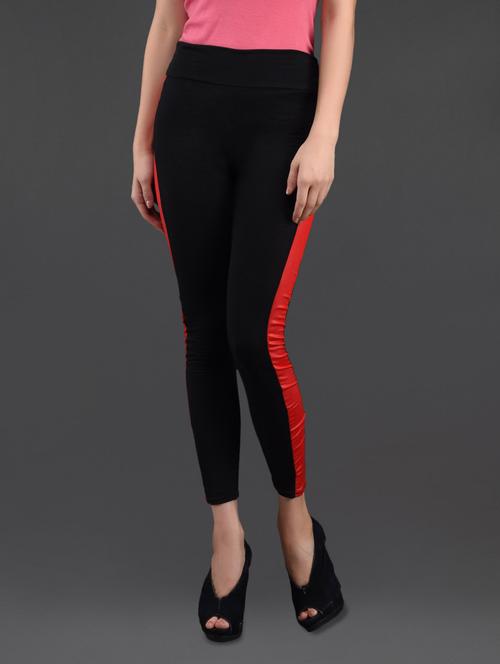 Red side stripe black leggings - 1089886 - Very Small Image - 1