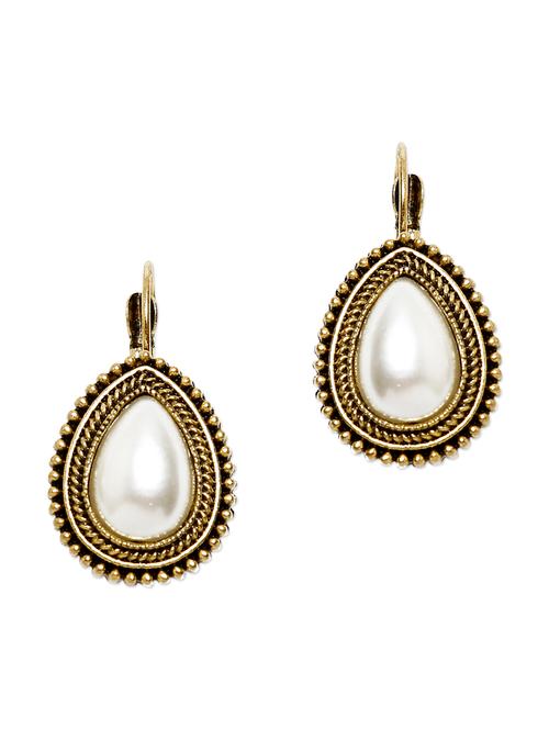 black metal alloy earring - 10968720 - Very Small Image - 1