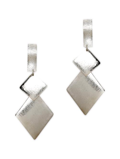 silver metal alloy earring - 10968731 - Very Small Image - 1