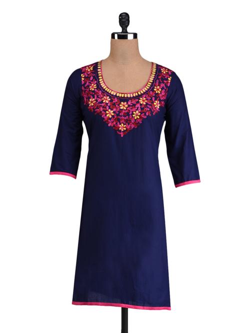 embroidered blue cotton kurta  - 1098764 - Very Small Image - 1