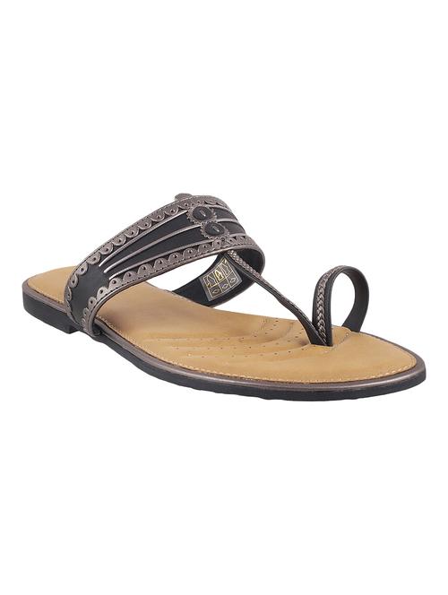 black leatherette one toe kolhapuris - 10998433 - Very Small Image - 1