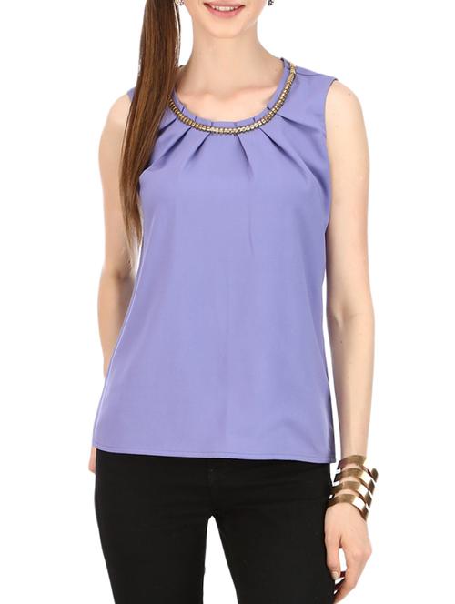 pleated neckline sleeveless top - 11012392 - Very Small Image - 1