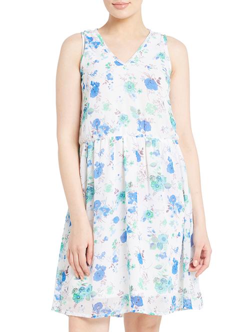 white polyester dress - 11090866 - Very Small Image - 1