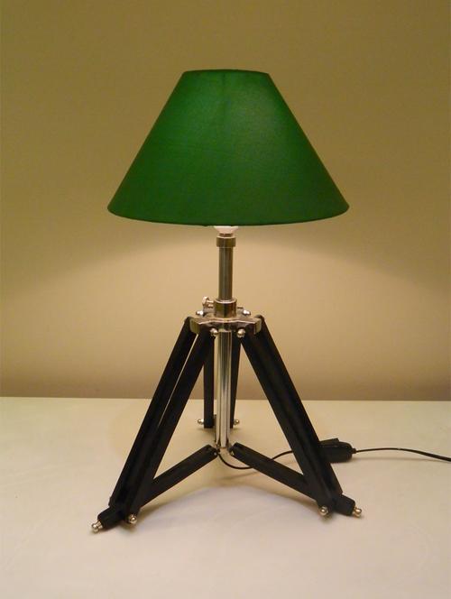 tripod table lamp in mango wood with fabric shade - 11106759 - Very Small Image - 1