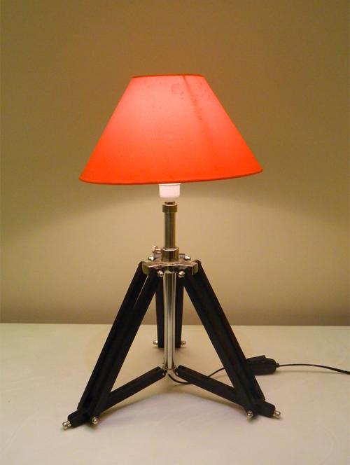 tripod table lamp in mango wood with fabric shade - 11106764 - Very Small Image - 1