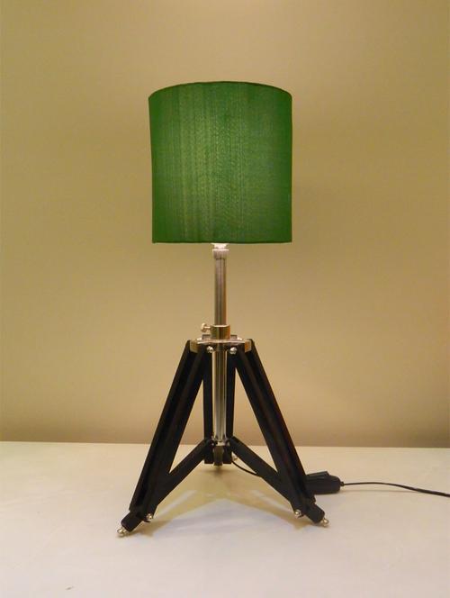 tripod table lamp in mango wood with fabric shade - 11106765 - Very Small Image - 1