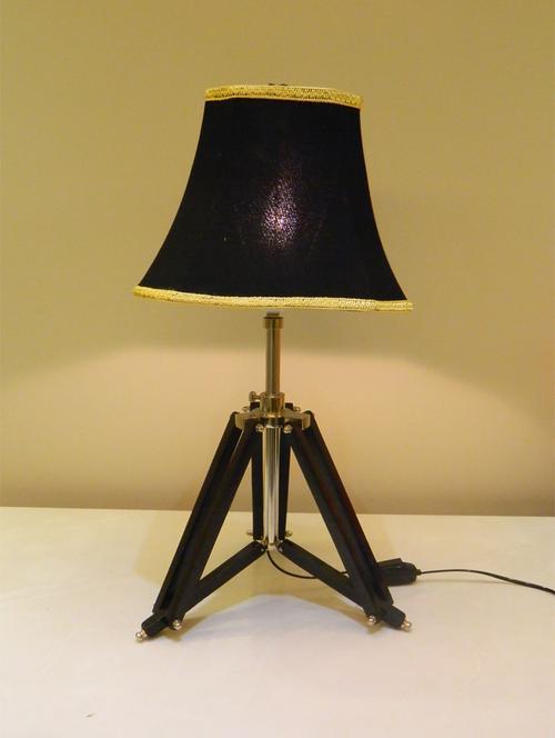tripod table lamp in mango wood with fabric shade - 11106773 - Very Small Image - 1
