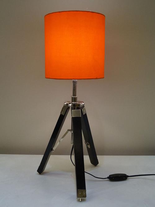 tripod table lamp in mango wood with fabric shade - 11106787 - Very Small Image - 1
