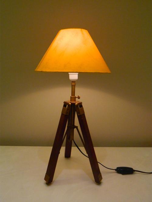 tripod table lamp in mango wood with fabric shade - 11106800 - Very Small Image - 1