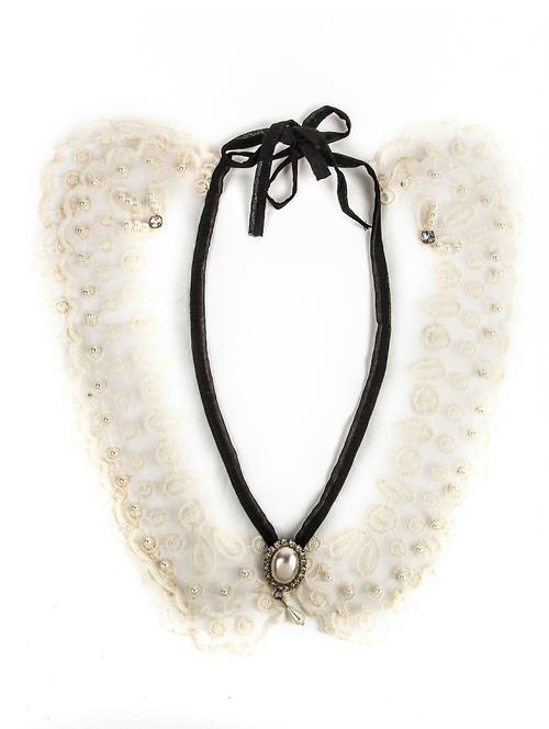 Victorian lace bib necklace - 11107 - Very Small Image - 1