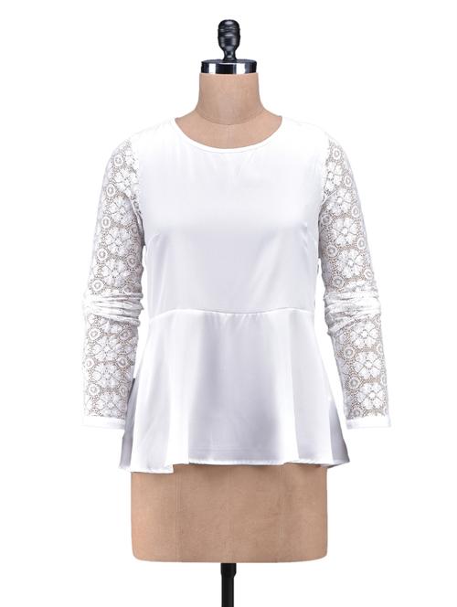white top with lace sleeves - 1113197 - Very Small Image - 1