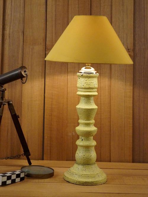 vintage yellow mango wood table lamp with 10" pyramid shade - 11191988 - Very Small Image - 1