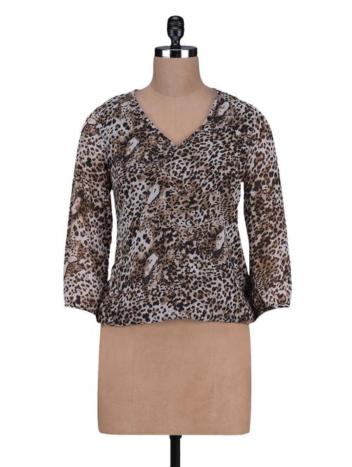 animal printed v-neck polygeorgette top - 1125025 - Very Small Image - 1