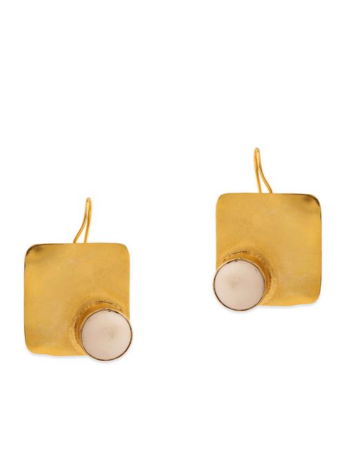 golden brass earring - 11310497 - Very Small Image - 1