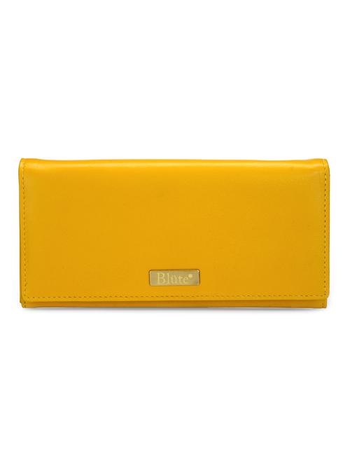 yellow leather wallet - 11410332 - Very Small Image - 1