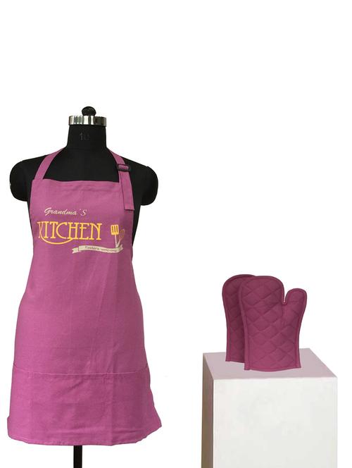 lushomes cotton witty magenta grandmas kitchen apron set (1 apron & 2 oven mittens) - 11507883 - Very Small Image - 1