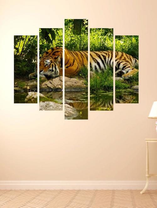 tiger  - 11552032 - Very Small Image - 1