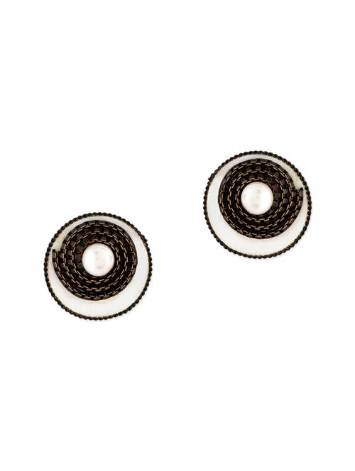 white metal studs earrings - 11556166 - Very Small Image - 1