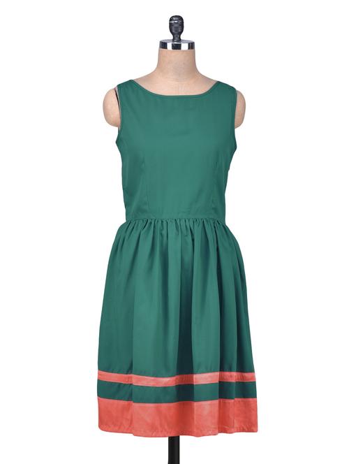 Green Poly Crepe Solid Fit & Flare Dress - 1164923 - Very Small Image - 1