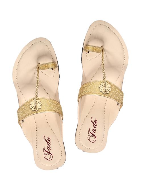 gold one toe kolhapuri - 11685822 - Very Small Image - 1