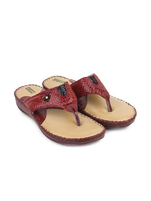 red wedge - 11703821 - Very Small Image - 1