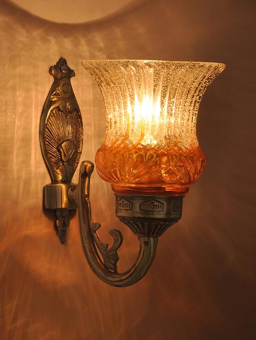 gold brass wall light - 1196202 - Very Small Image - 1