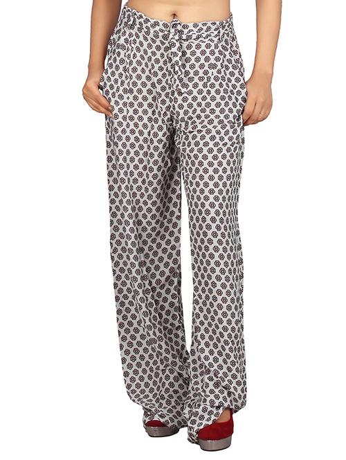 white printed rayon palazzo - 12440975 - Very Small Image - 1