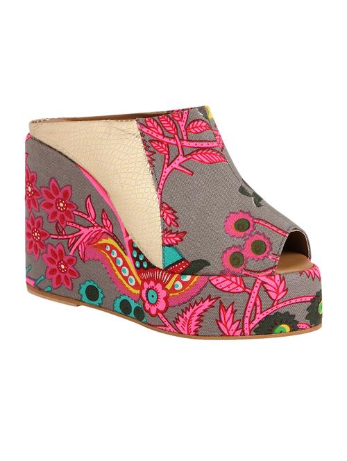 chalk studio - grey garden - wedge heels - 12573702 - Very Small Image - 1