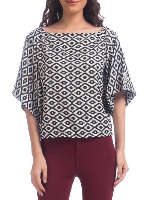  black geometric print boxy silhouette top - 1257871 - Very Small Image - 1