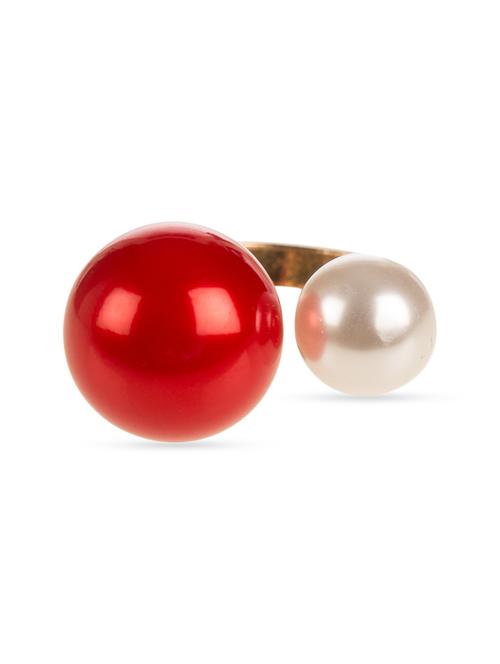 red metal ring - 12719743 - Very Small Image - 1