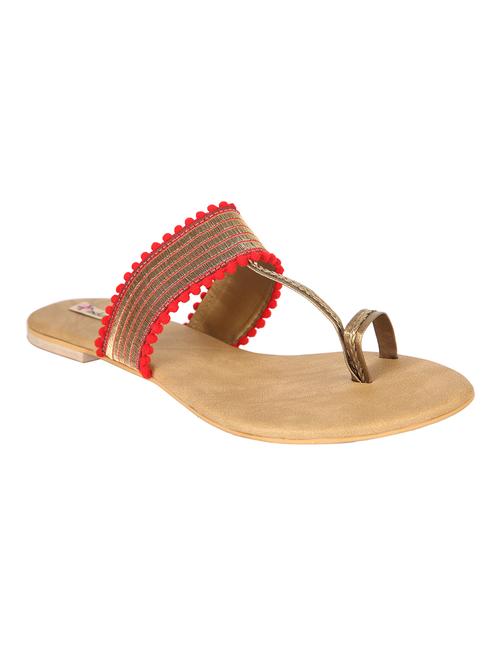 red fabric kolhapuris - 12753872 - Very Small Image - 1