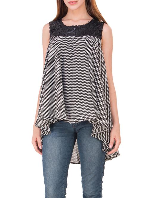 black sequinned asymmetric top - 12806564 - Very Small Image - 1