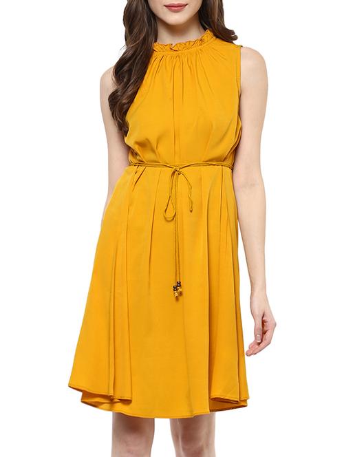 yellow crepe blouson dress - 12848089 - Very Small Image - 1