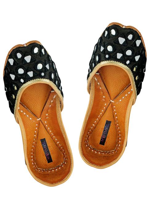 black juttis with mirror handwork - 12877741 - Very Small Image - 1