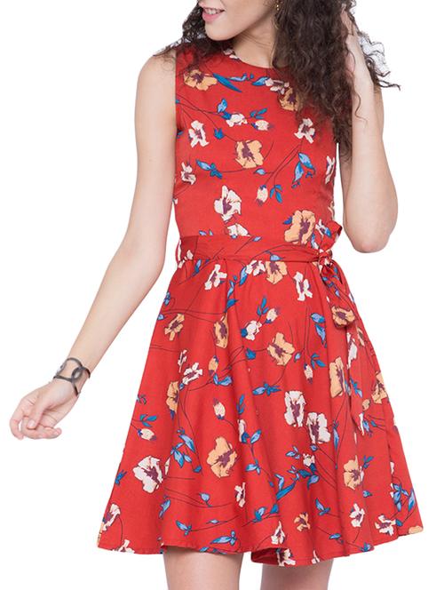 red belted dress - 12901163 - Very Small Image - 1