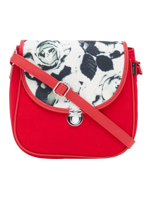 Red Canvas Messenger Sling Bag - 12927633 - Very Small Image - 1