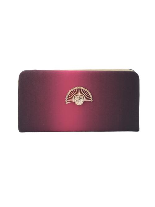 pink synthetic leather clutch - 12958355 - Very Small Image - 1