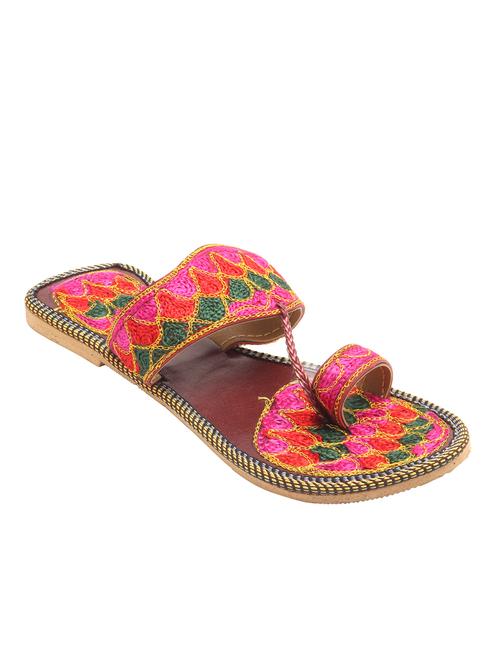 multi colored one toe kolhapuri - 13027692 - Very Small Image - 1