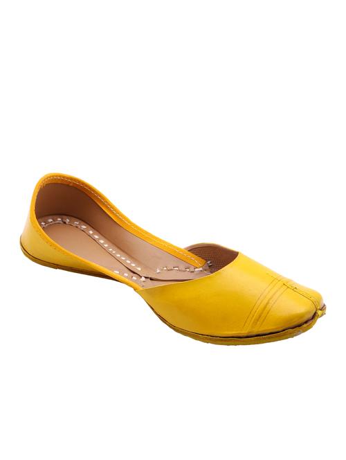 Yellow Solid Slip On Jutis - 13027701 - Very Small Image - 1