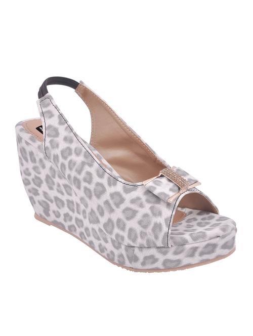 white back strap wedge - 13038639 - Very Small Image - 1
