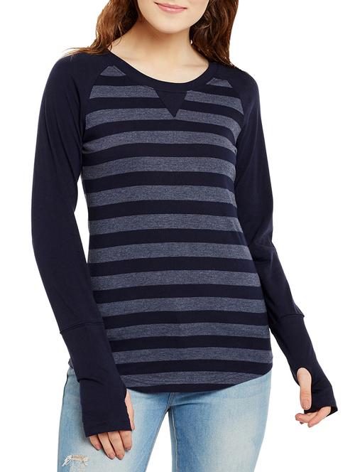 thumb hole sleeved striped tee  - 13071125 - Very Small Image - 1