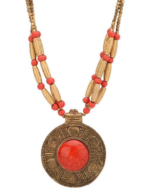 red and gold embellished brass necklace - 13099898 - Very Small Image - 1