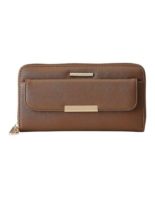 brown leatherette clutch - 13128533 - Very Small Image - 1