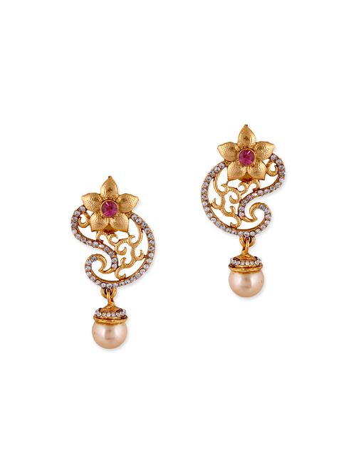 golden metal drop earrings - 13136861 - Very Small Image - 1