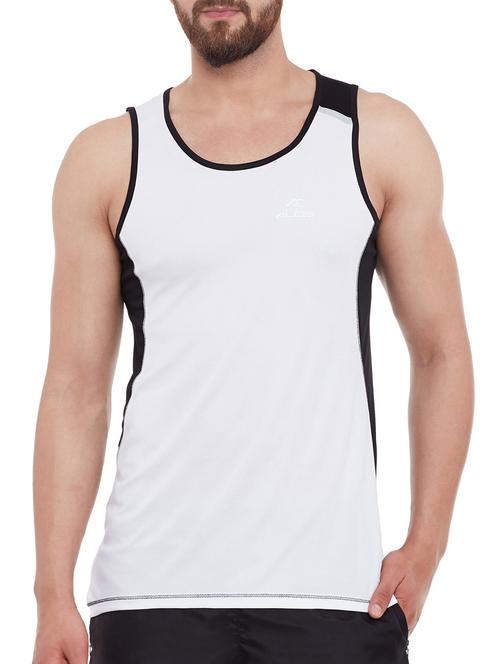 white polyester vest - 13185477 - Very Small Image - 1