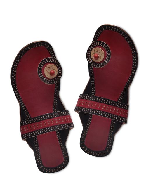 red leather cutworked kolhapuris - 1318731 - Very Small Image - 1