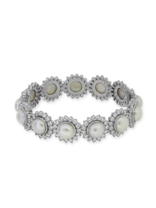 white silver bangle - 13194292 - Very Small Image - 1