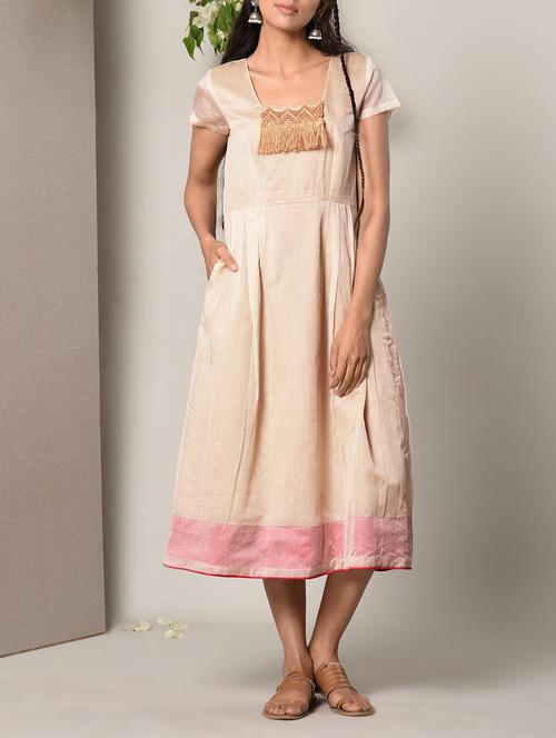 Beige dress - 13266794 - Very Small Image - 1