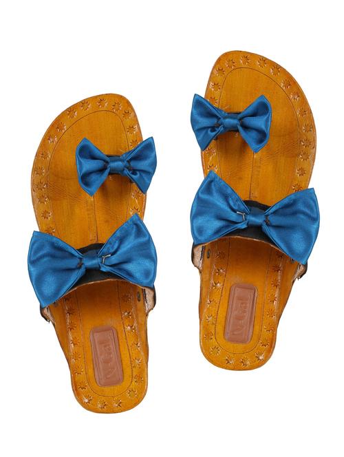 Blue One Toe Kolhapuri - 13352254 - Very Small Image - 1