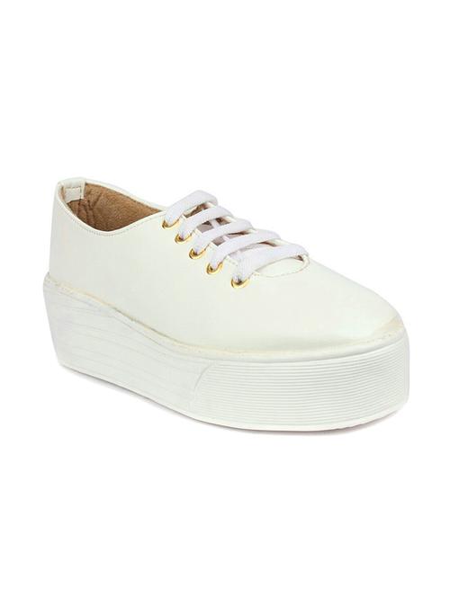 white synthetic plimsolls sneakers - 13393057 - Very Small Image - 1
